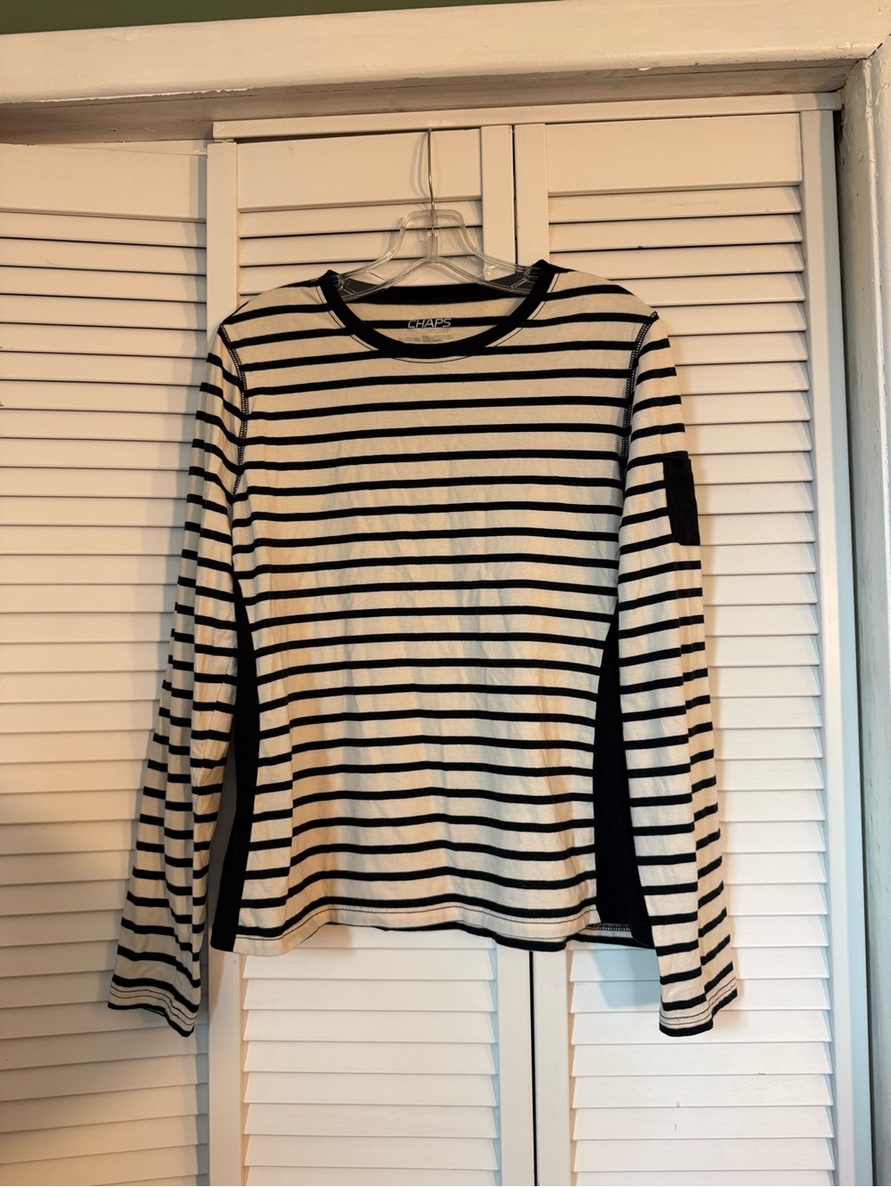 Chaps Sport Cream Black Striped Long Sleeve Tee Side Panels Sleeve Pocket XL